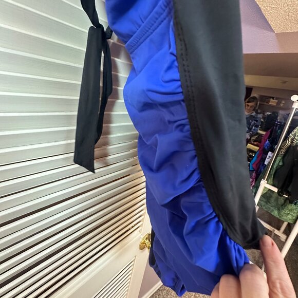 Spanx Love My Assets Colorblock Halter Swimsuit – Black & Blue – Size XL - Picture 12 of 12